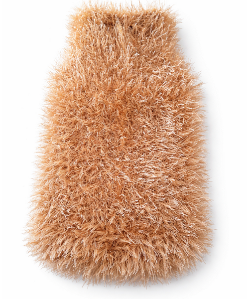 Handgefertigter Honey Kuschelpullover für Hunde in warmer Honigfarbe mit eingezeichneten Maßen